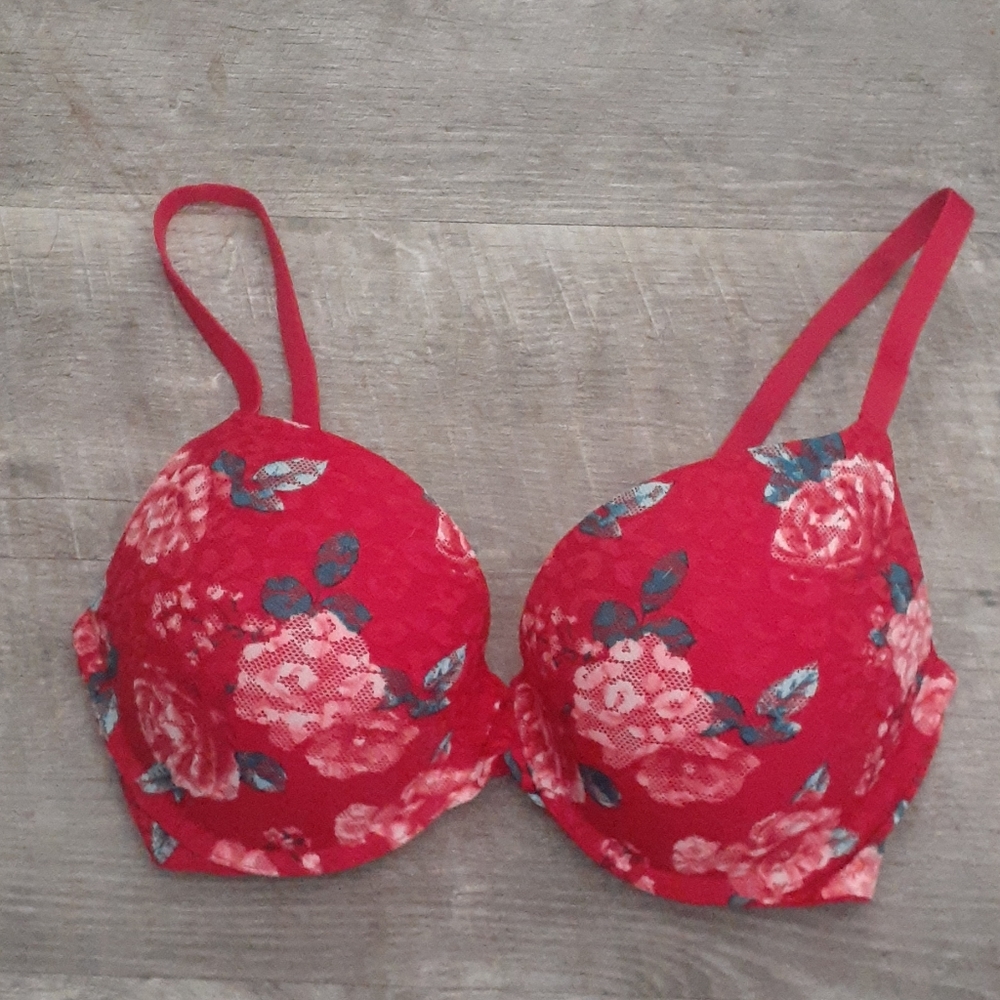 Victoria secret Pink push up bra 32DD NWOT